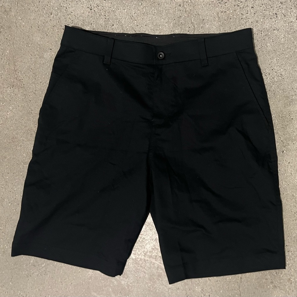 Nike Dri Fit Men's Size 34 Golf Chino Shorts Solid Black DA4139-010 UPF UV 11”